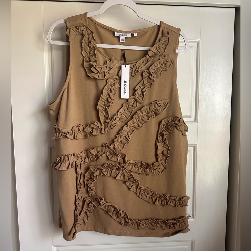 NWT Chicos Ruffle detail Top